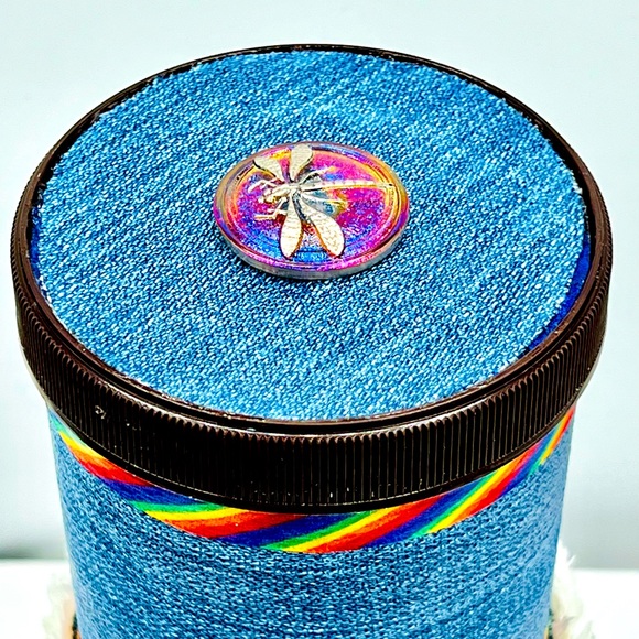 Sustainable Hand Crafted Herb Stash Box Recycled Repurposed Food Safe Container - Picture 4 of 16